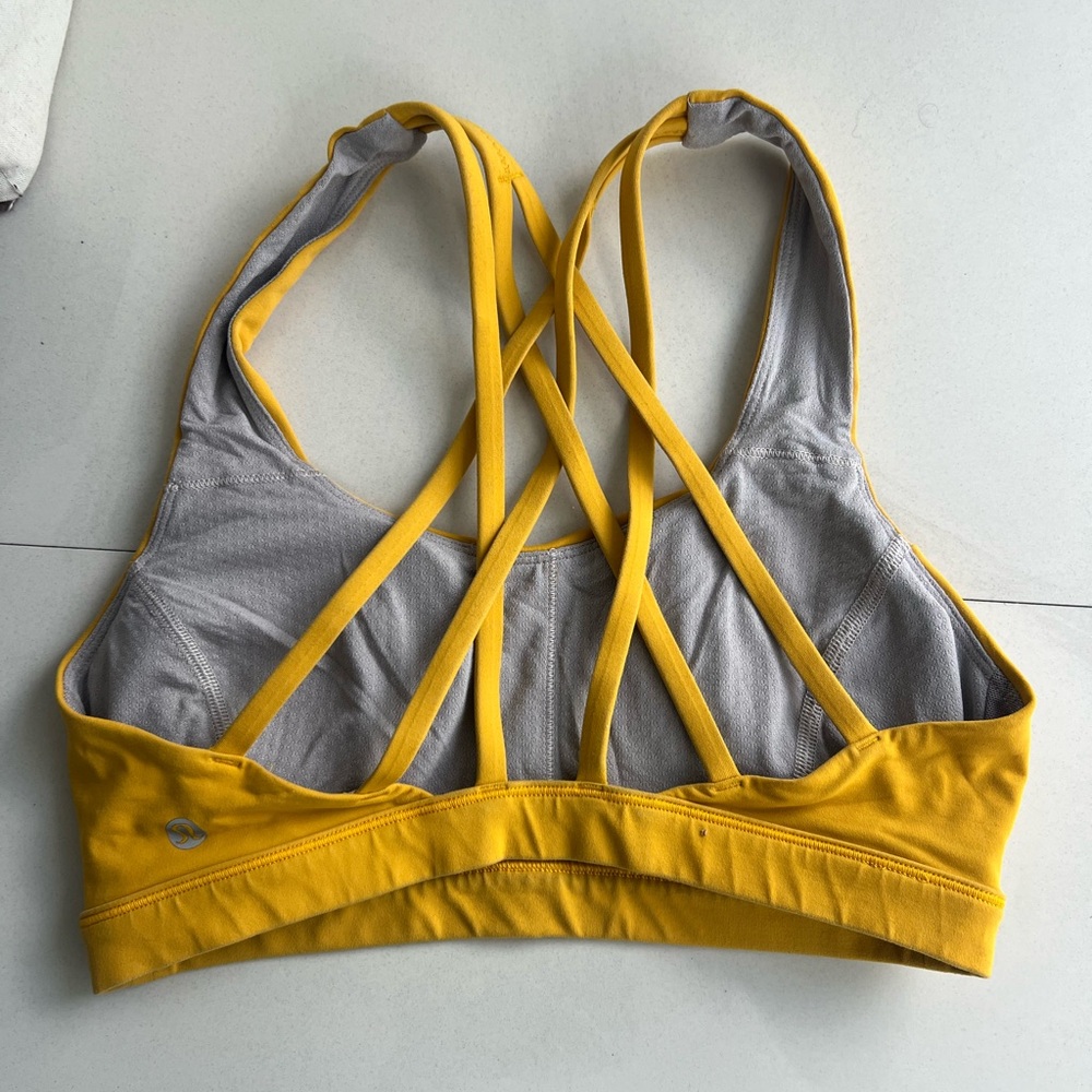 LULULEMON sports bras - Picture 3 of 7